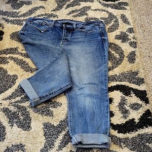Torrid cropped jeans sz 14R, high waist, button fly